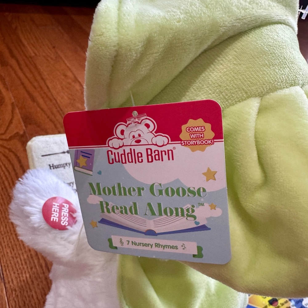 Cuddle Barn Mother Goose Read Along— Plush Goose Toy with Book NWT - Picture 2 of 6